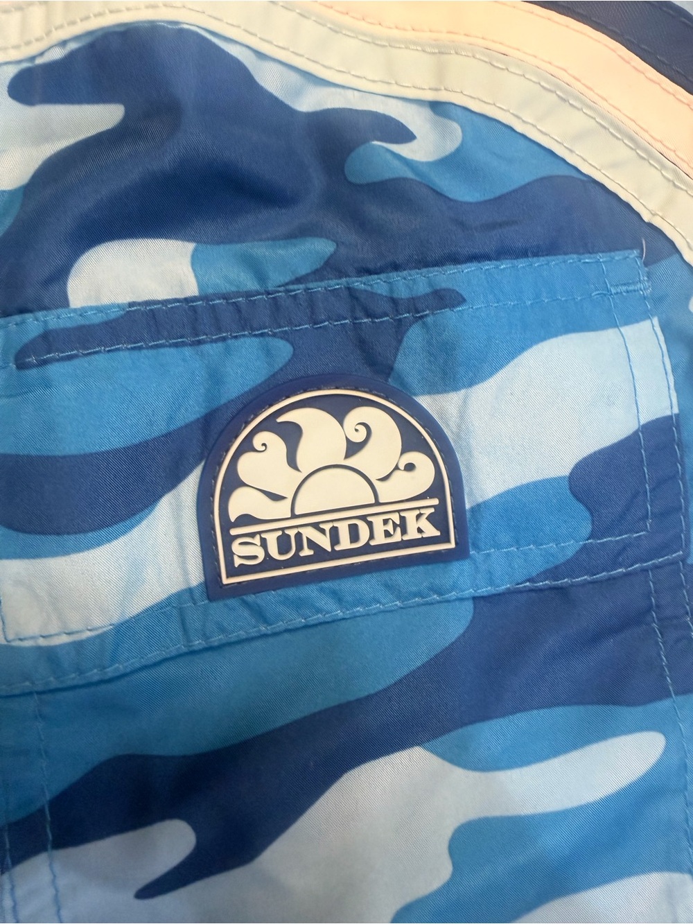 Sundek Blue Camo Swim Trunks 14 inch! Excellent used condition! Small - Picture 5 of 6